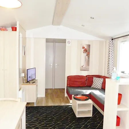 Home-cosy - 6 Pers - 40 M2 3 Ch - 2 Sdb Et 2 Wc Holiday home