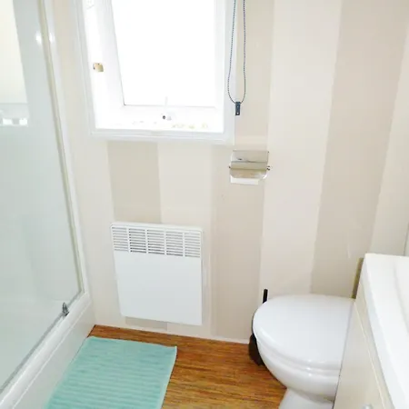 펜션 Home-cosy - 6 Pers - 40 M2 3 Ch - 2 Sdb Et 2 Wc Saint-Brevin-les-Pins